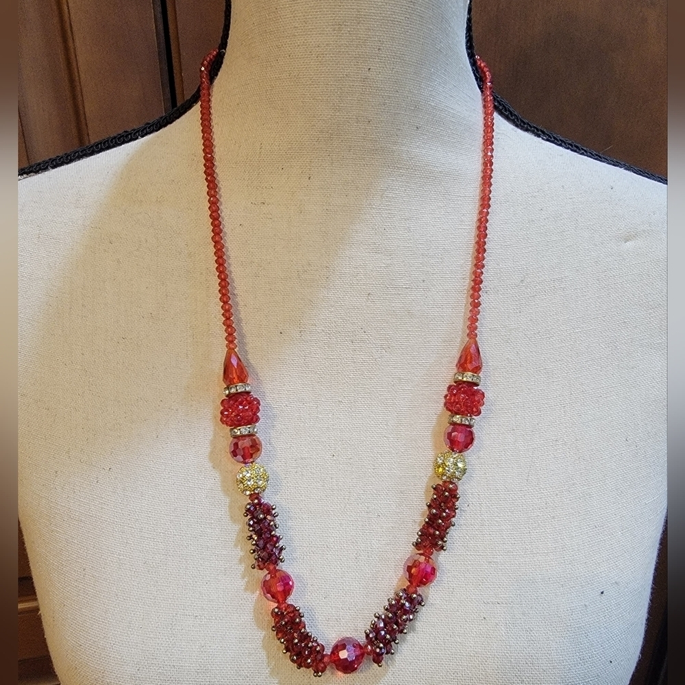 Red Faceted Glass Look Beaded Rhinestone Statement Necklace 24”
